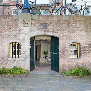 Apartment De Verrassing Aan De Werf